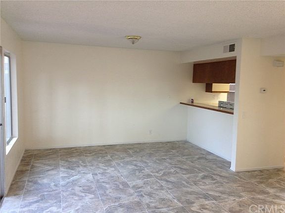 3rd image of 23684 Parkland Ave