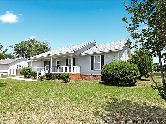 2nd image of 5816 Bloomsbury Dr