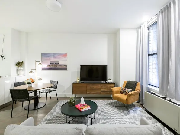 25 Broad St APT 19R, New York, NY 10004