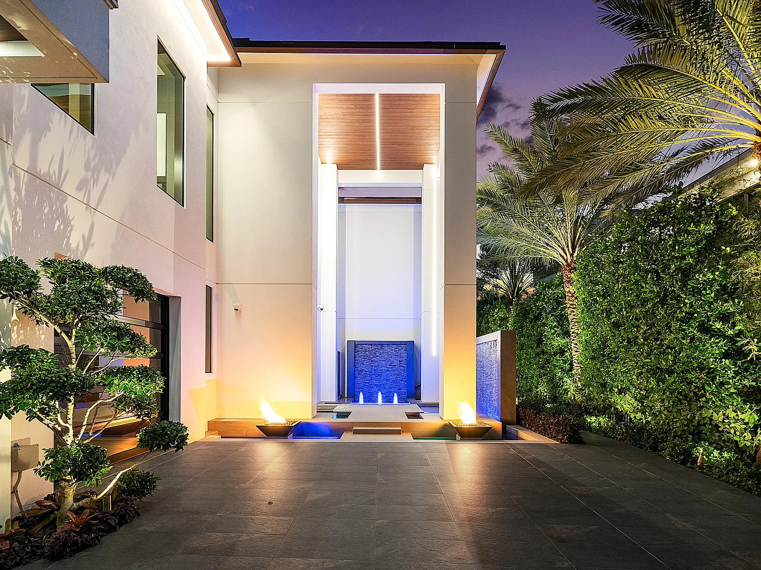7 bed, 7.5 bath, 10435 sqft, $150,000 — Photo 4