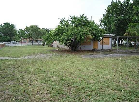 5th image of 11396 NW 12th Ave