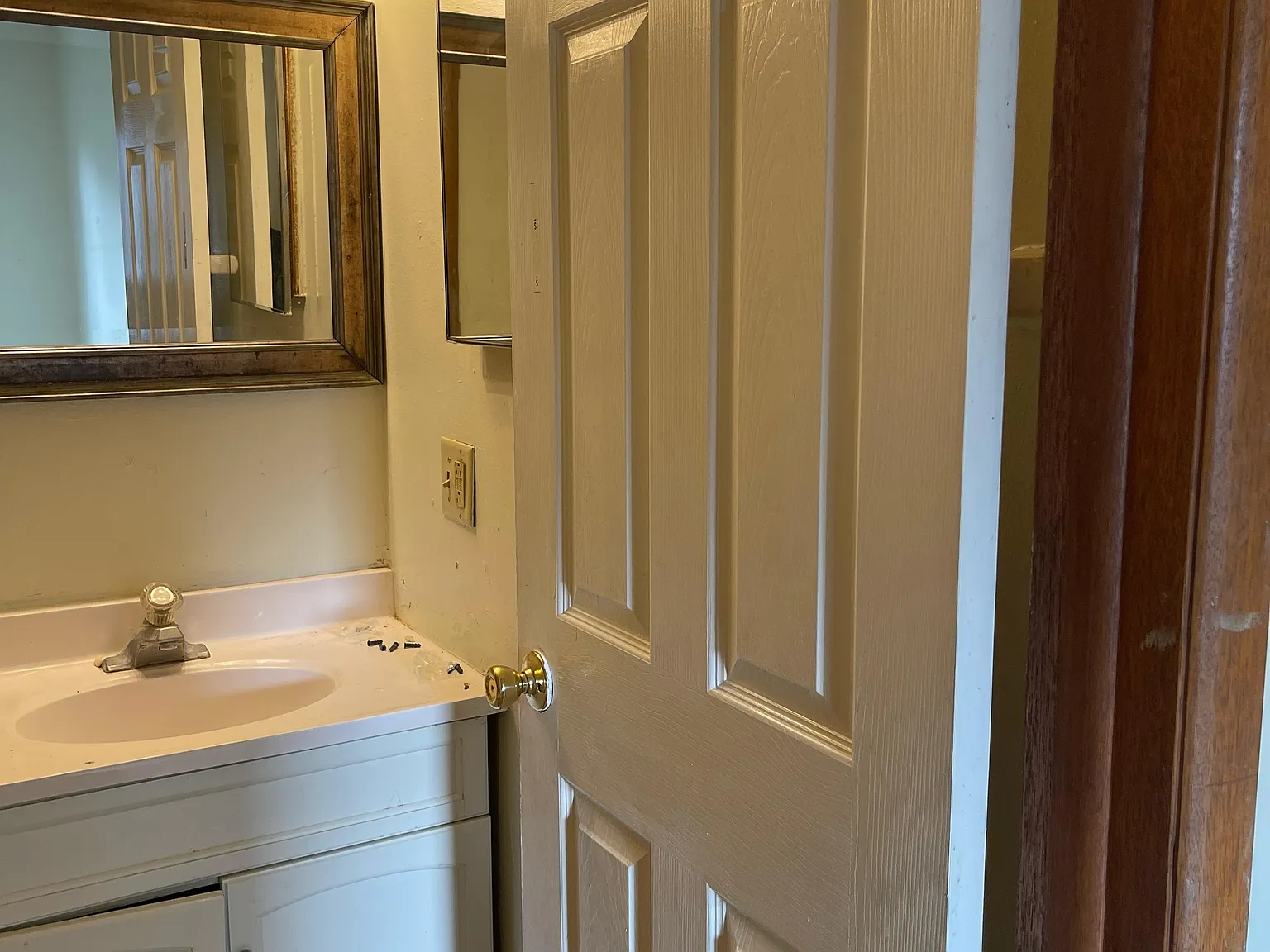 2 bed, 850 sqft, $1,250 — Photo 4