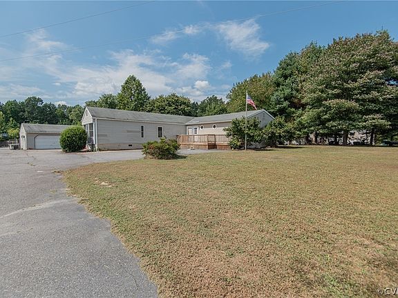 2nd image of 11648 Fosters Ln