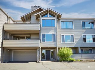 6902 SE Riverside Dr APT 4, Vancouver, WA 98664