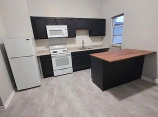 709 N 9th St APT 3, Reading, PA 19604