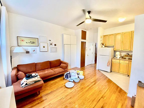 5th image of 275 22nd St #2
