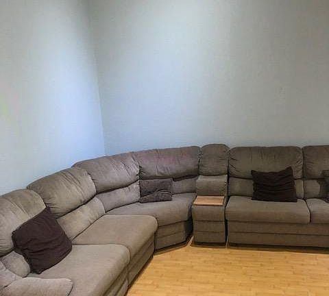 5th image of 391 Kenbrook Cir