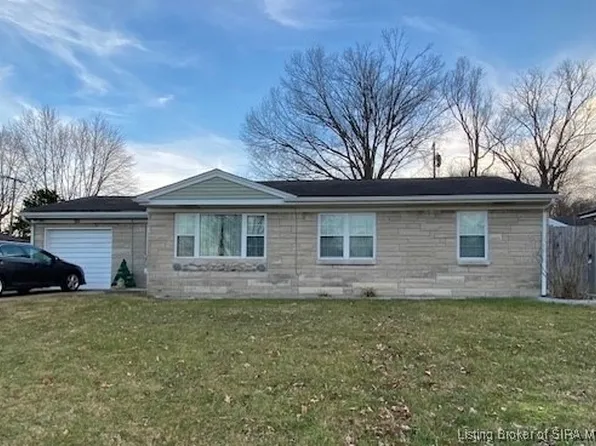 521 Foothill Road, Sellersburg, IN 47172