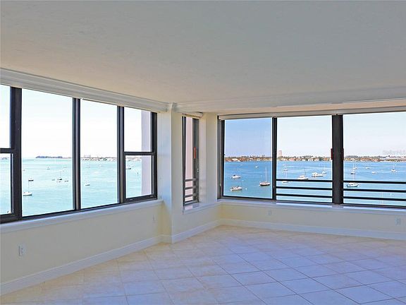 4th image of 770 S Palm Ave APT 901