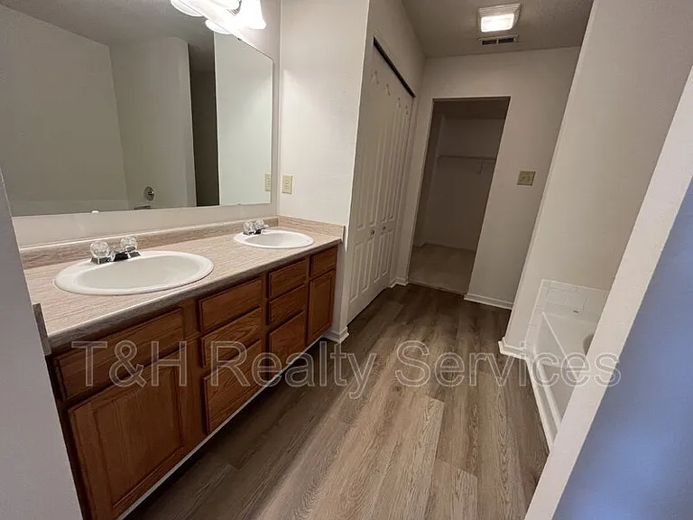 6146 Big Stone Dr — Photo 22