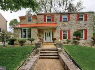 670 W Rolling Rd, Springfield, PA 19064