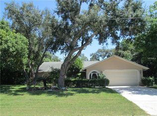 8360 Kenway St, Spring Hill, FL 34608