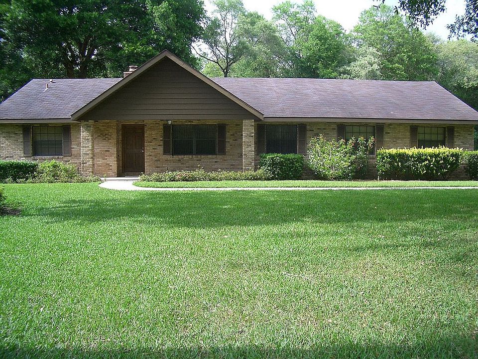 Front - Looking North