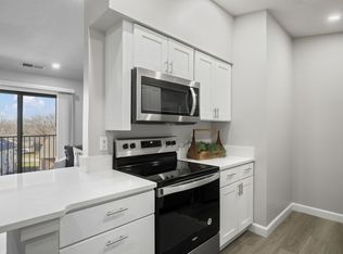 Oak Brook Park Apartments, Omaha, NE 68137