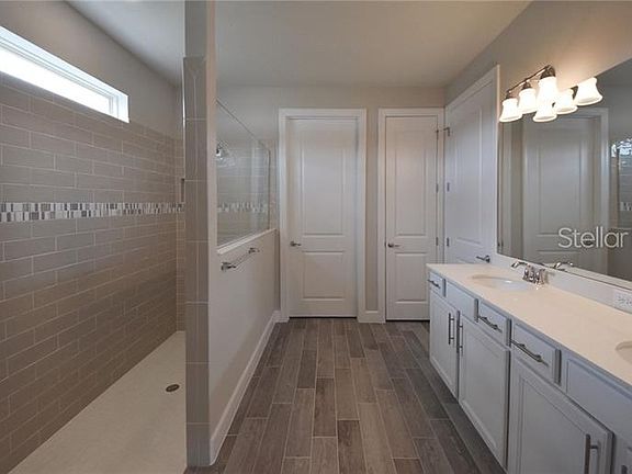 4th image of 3342 Canyon Grand Point