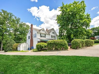 457 Russell Ave, Wyckoff, NJ, 07481