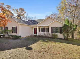 9 Southwinds Rd E, Moodus, CT 06469