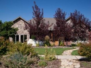 1012 S Water Turn Dr, Farmington, UT 84025