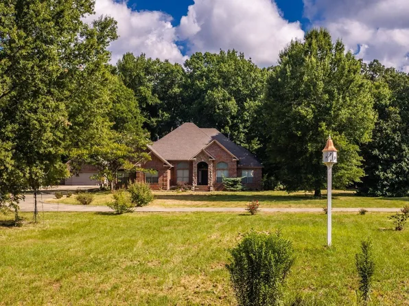 62 Place Ln, Greenbrier, AR 72058