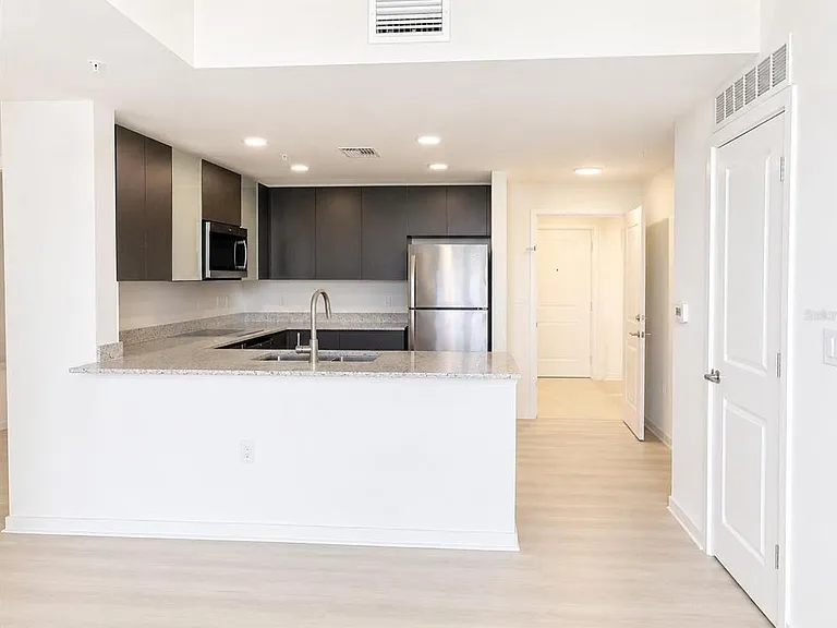 5587 Millenia Park Blvd #424 — Photo 20