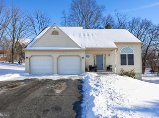 59 Browning Rd, Lancaster, PA 17602