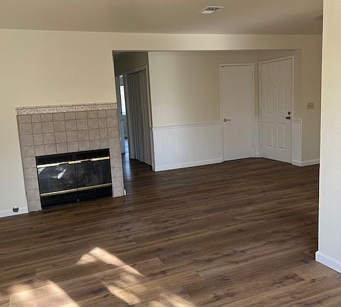 4th image of 2249 Brega Ln