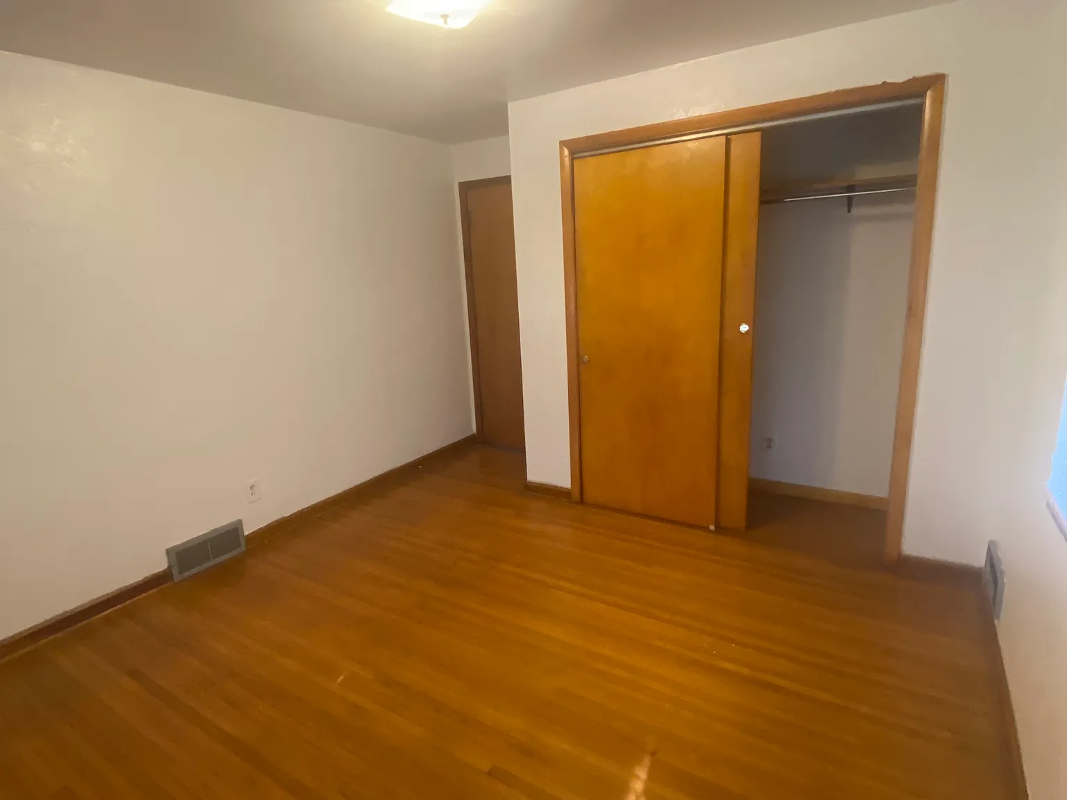 4 bed, 1514 sqft, $1,295 — Photo 3