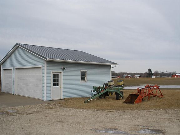 2nd image of 27507 E 1350th St