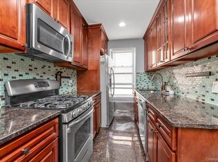 6361 99th St APT A6, Rego Park, NY 11374