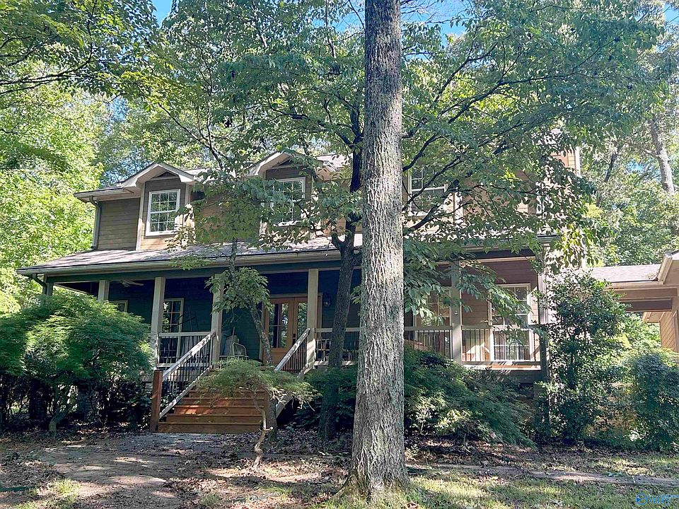 1st image of 1204 Walker Dr