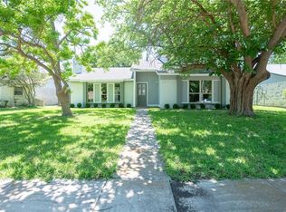 2914 Forest Park Dr, Garland, TX 75040