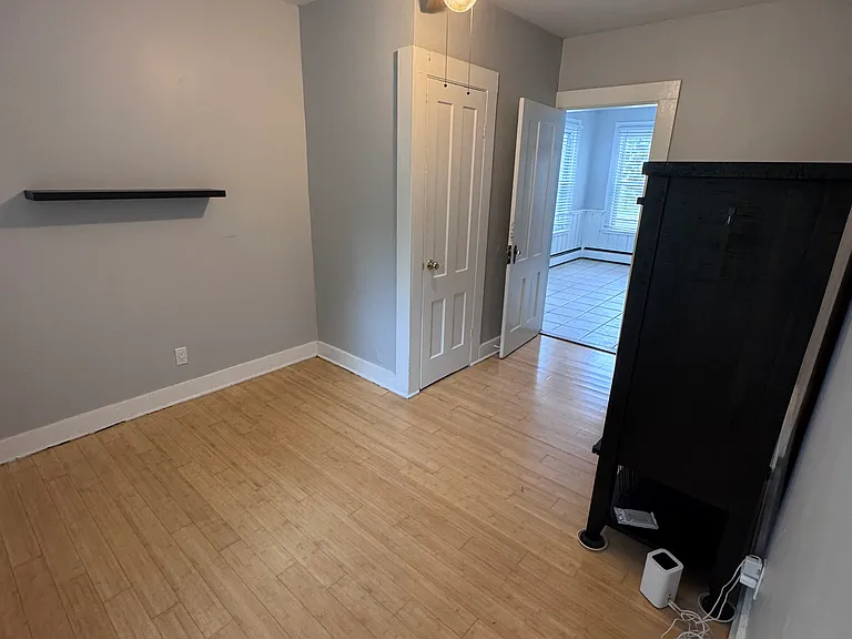 35 Indian Neck Ave #1 — Photo 2