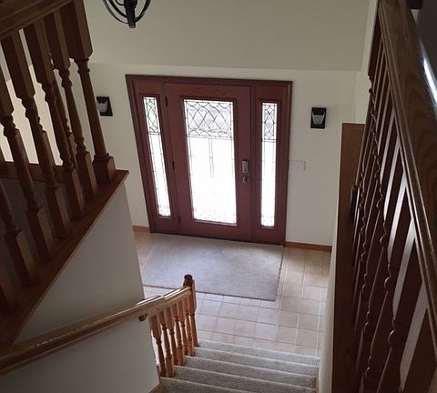 3rd image of 890 E Orianna Dr