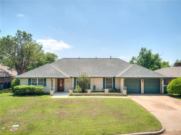 12101 Victoria Pl, Oklahoma City, OK 73120