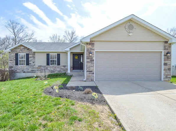 132 Rockport Dr, Troy, MO 63379