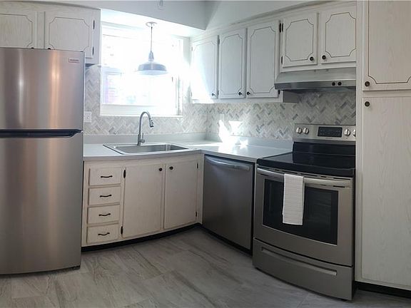 4th image of 3548 41st Ave S APT 162