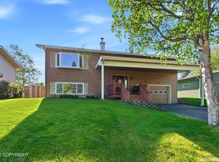 9224 Campbell Terrace Dr, Anchorage, AK 99502