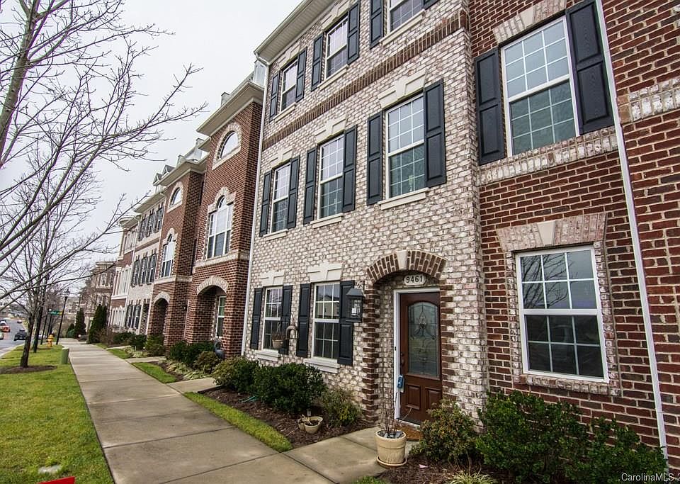 1st image of 9461 Kings Parade Blvd #29