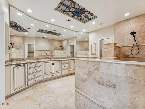 4th image of 8407 E Del Camino Drive