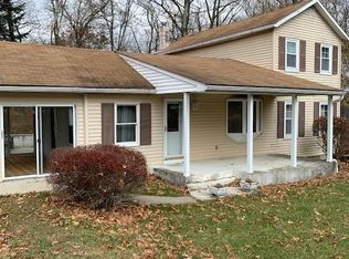 85 Hill Rd, Pottsville, PA 17901