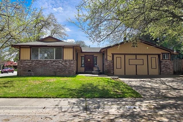 2nd image of 9180 Cecile Way