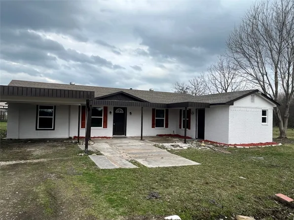 13237 Chestnut Cir, Terrell, TX 75160