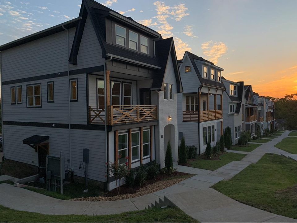 1st image of 530 Edwin St #7