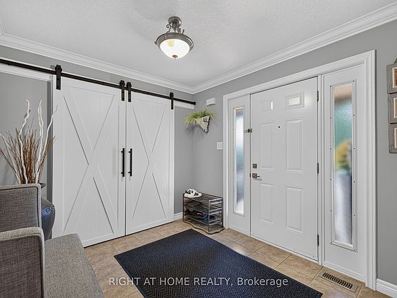 5th image of 1032 Byronmanor Rd