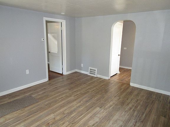 5th image of 7214 S Benton Ave