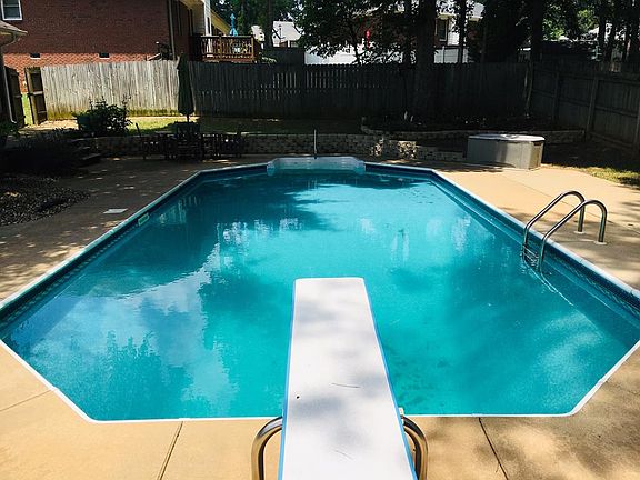 3rd image of 6994 Buckhorn Dr