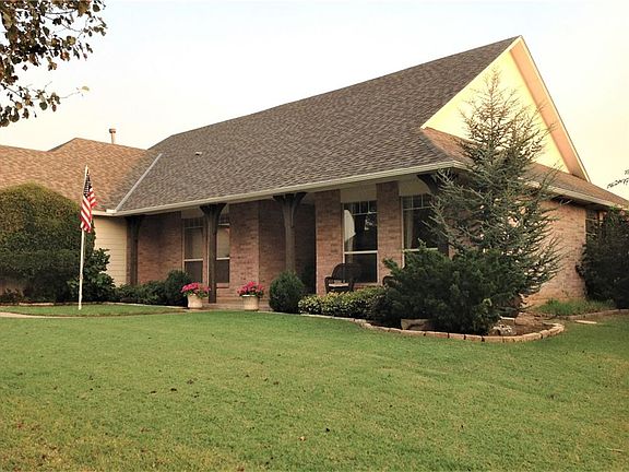 3rd image of 12221 Westgate Dr