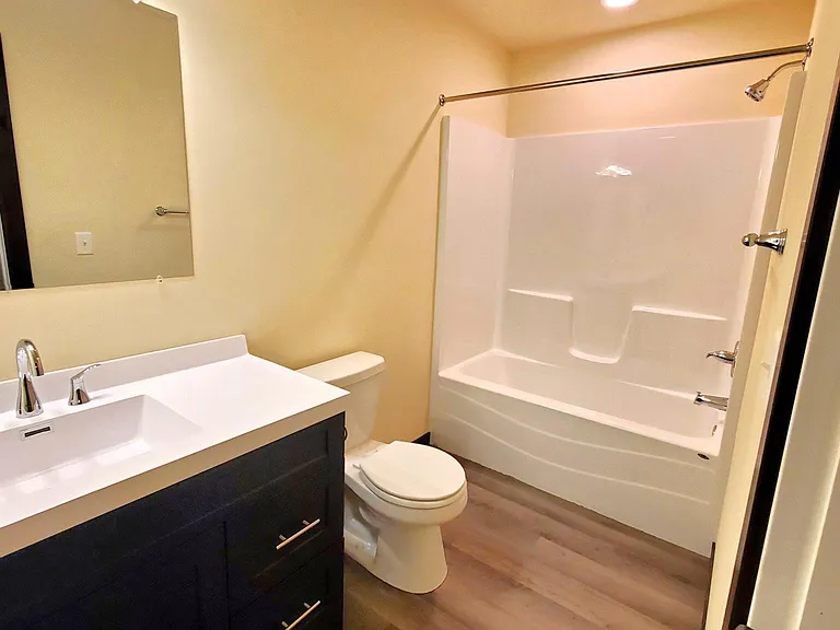 301 S Wasson Ln #D — Photo 9