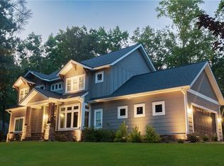 401 Promontory Rdg, Seneca, SC 29672