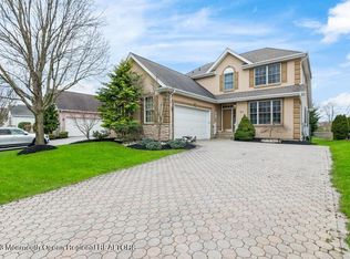 60 E Parsonage Way, Manalapan, NJ 07726